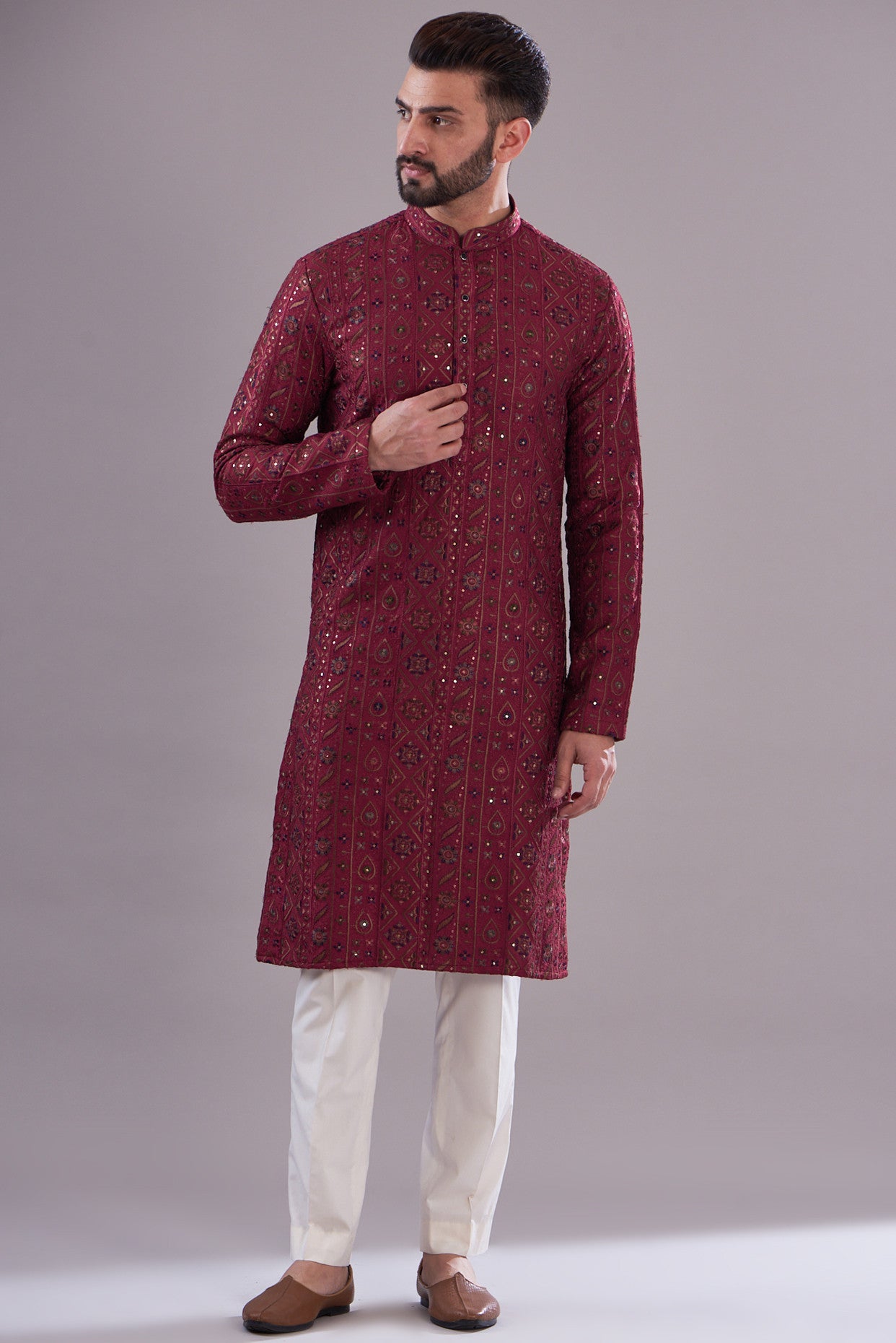 Deep maroon embrodried kurta - kasbahmen