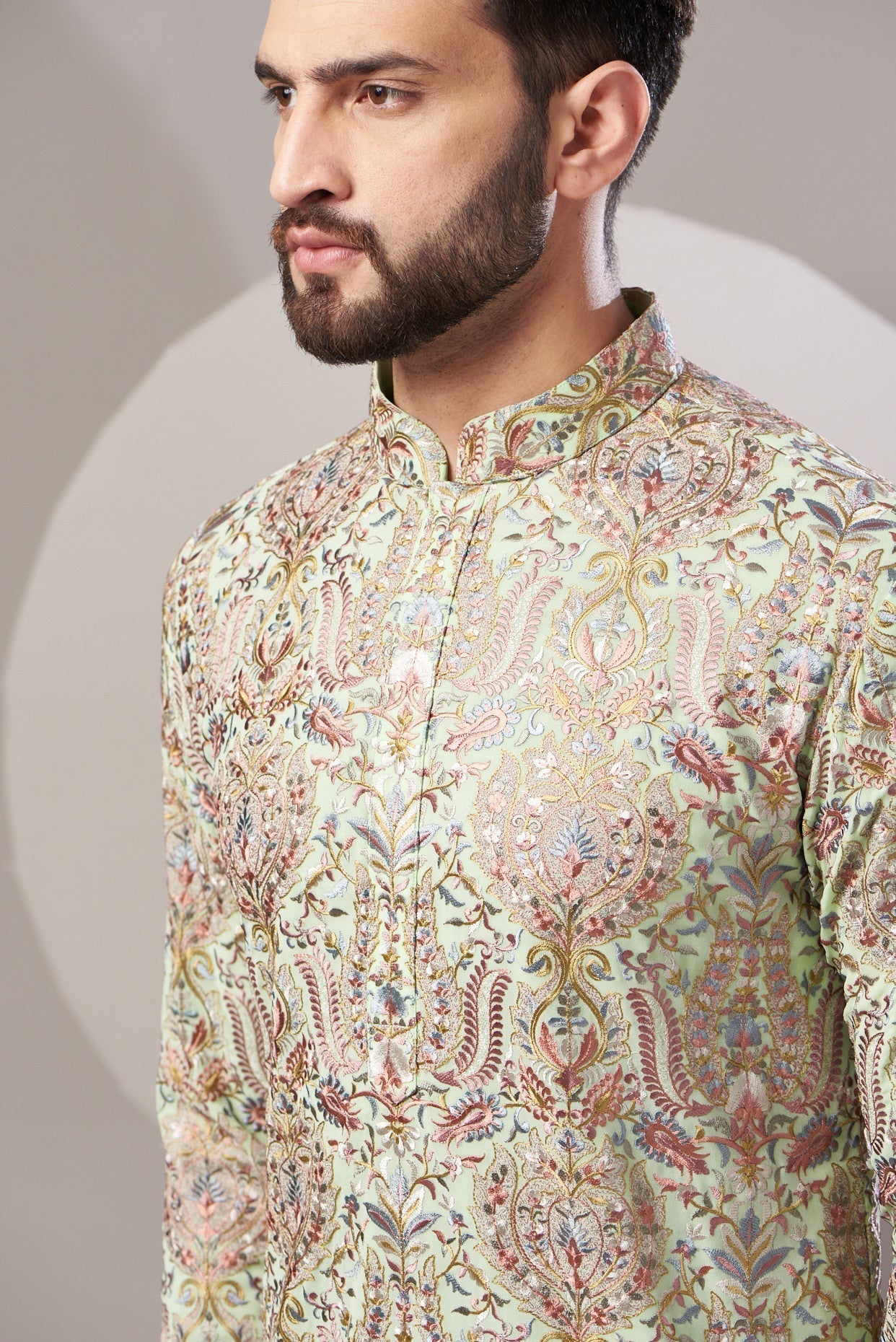 Multi embrobrodried chikankari kurta - kasbahmen