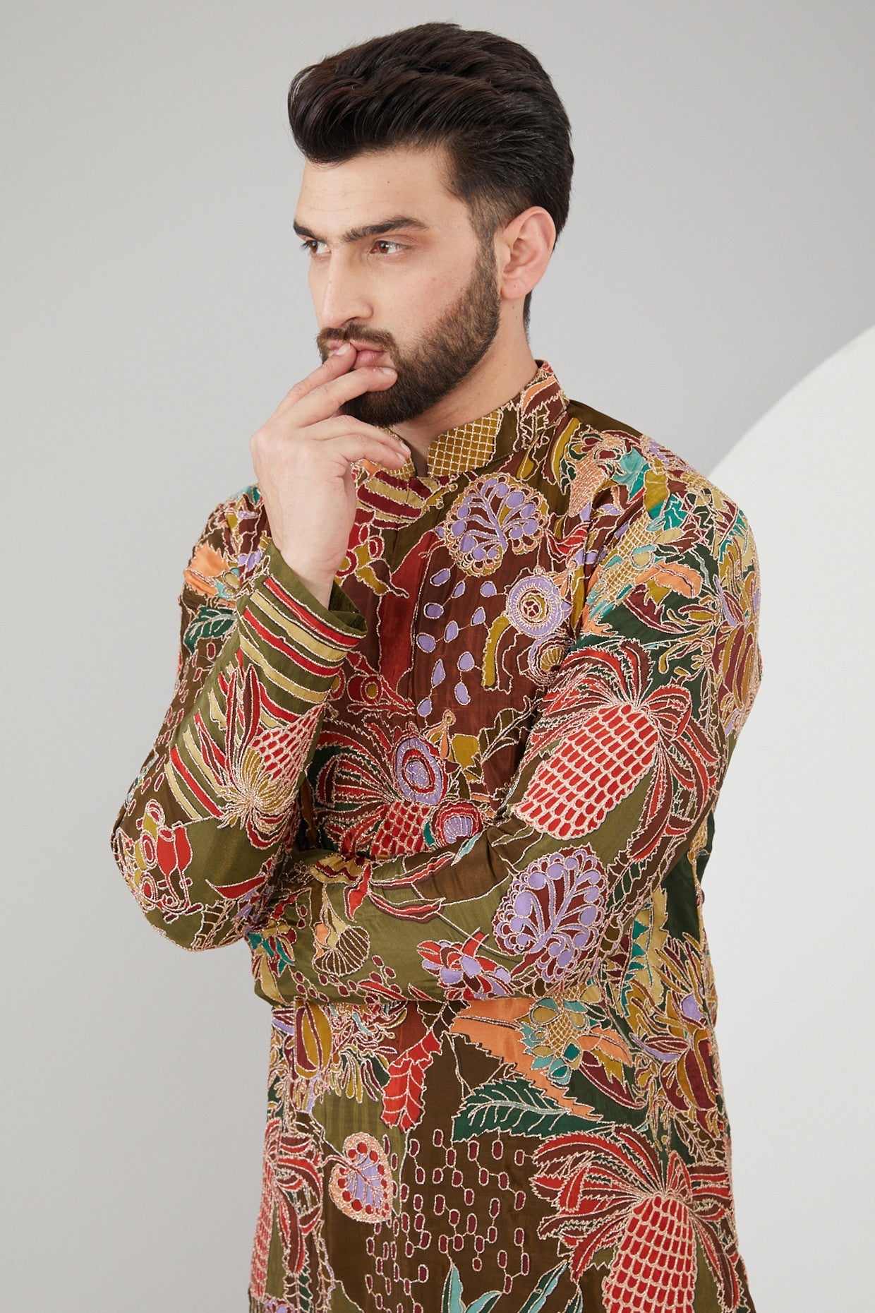 Mehendi Green Abstract Embroidered Kurta - kasbahmen