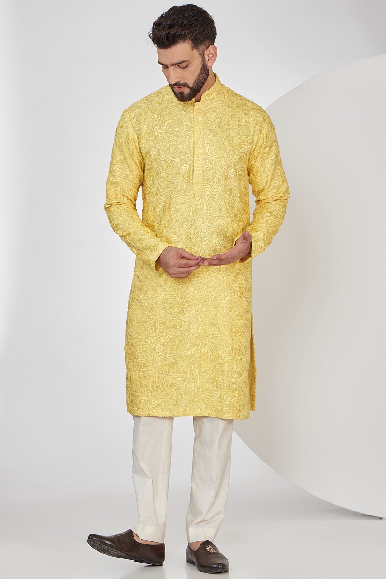 Yellow Chikankari Kurta with Intricate Threadwork - kasbahmen