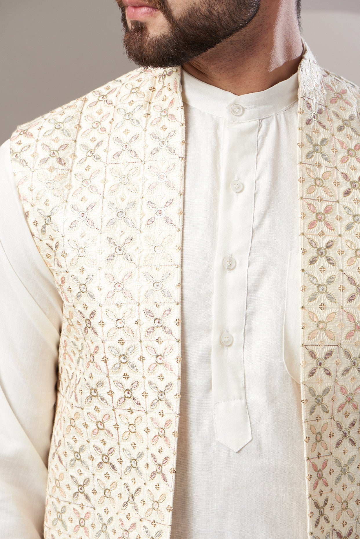 Formal Multi Embroidered open jacket - kasbahmen