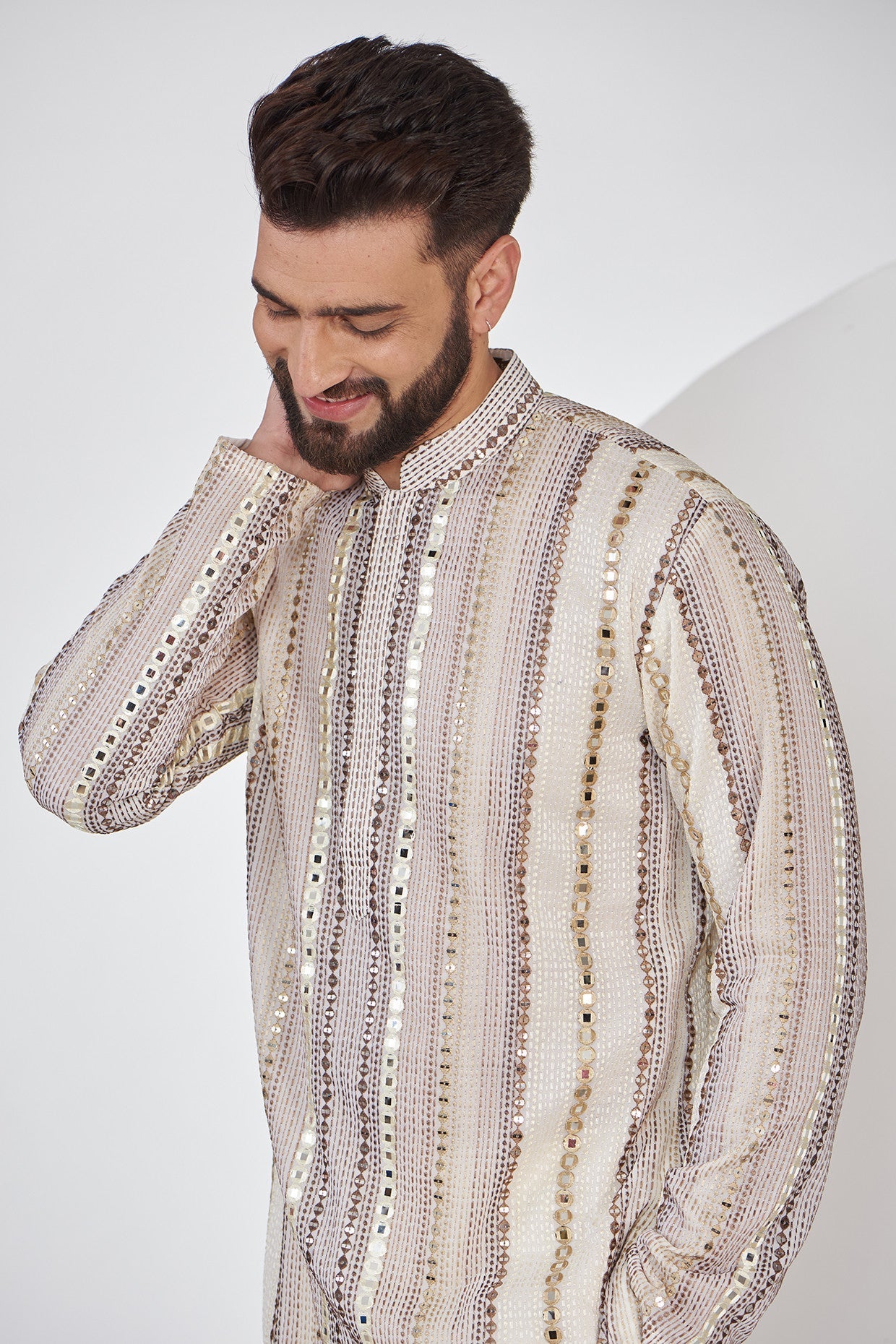 Cream and beige mirror-work kurta - kasbahmen