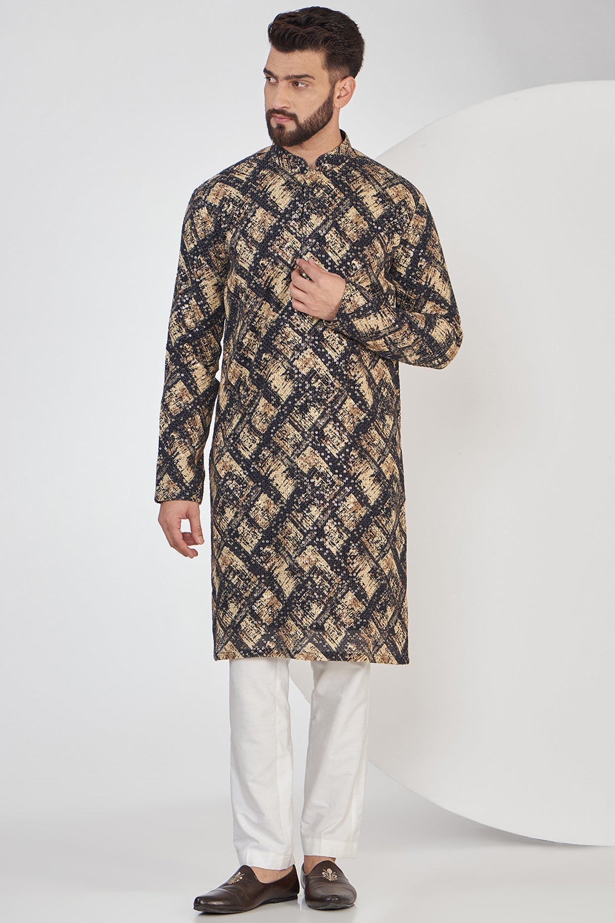 Black and Gold Embroidered Kurta on Print - kasbahmen