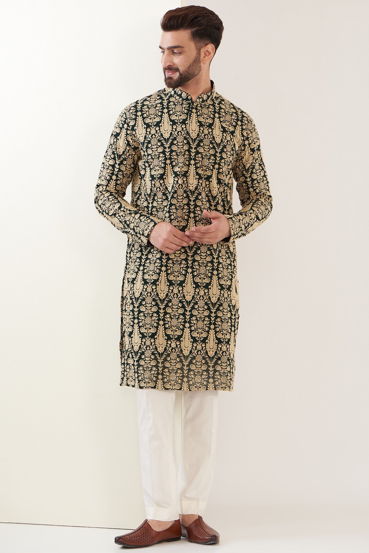 Green Thread work kurta - kasbahmen