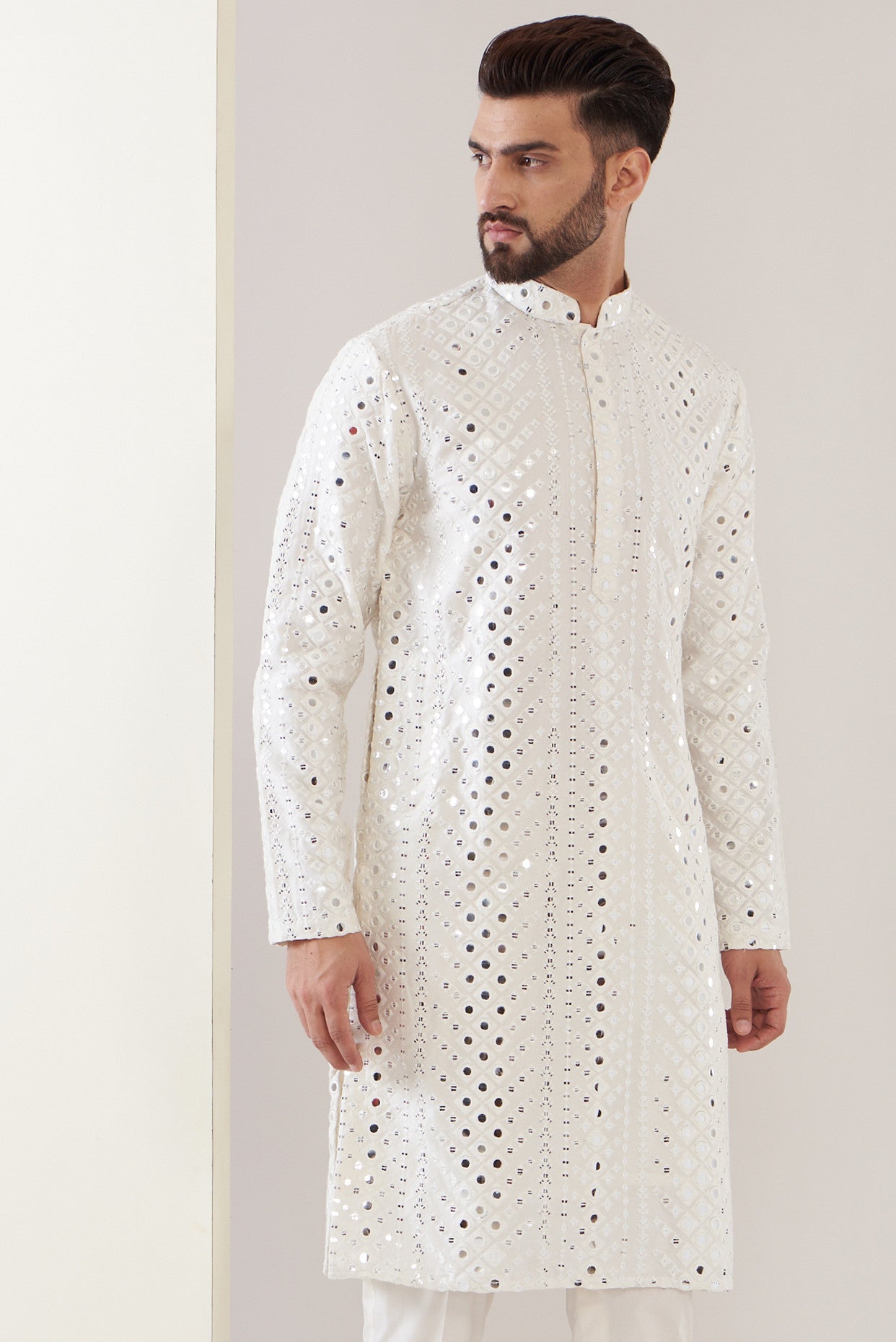 White signature mirror work kurta - kasbahmen