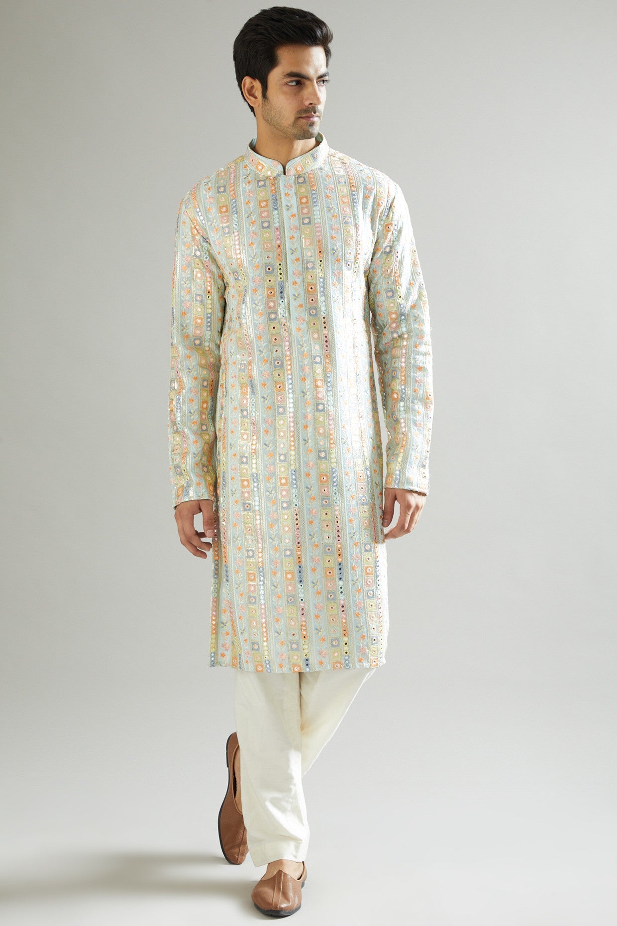 Pastel Blue Embroidered Kurta - kasbahmen