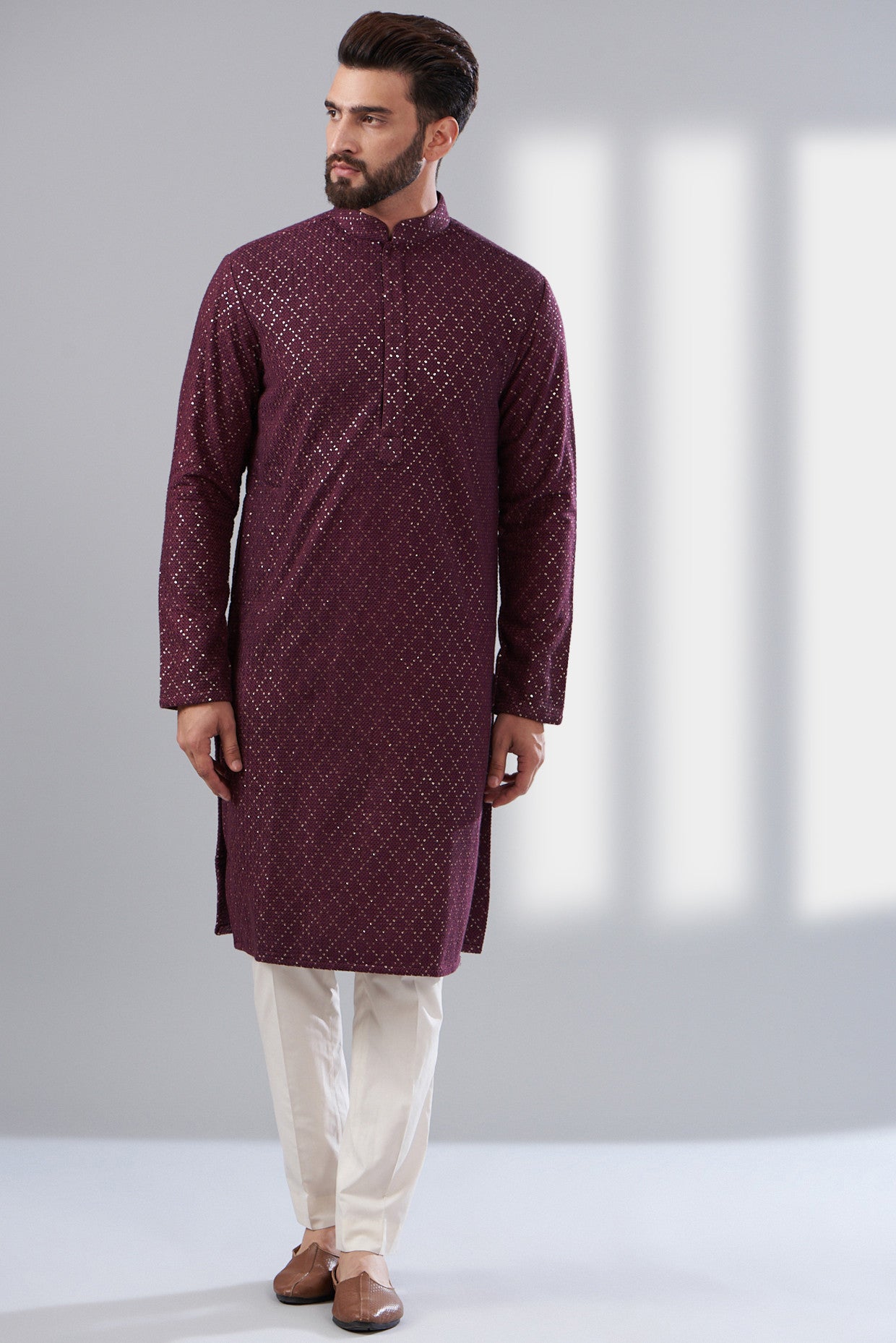 Wine thread work sequenced kurta - kasbahmen