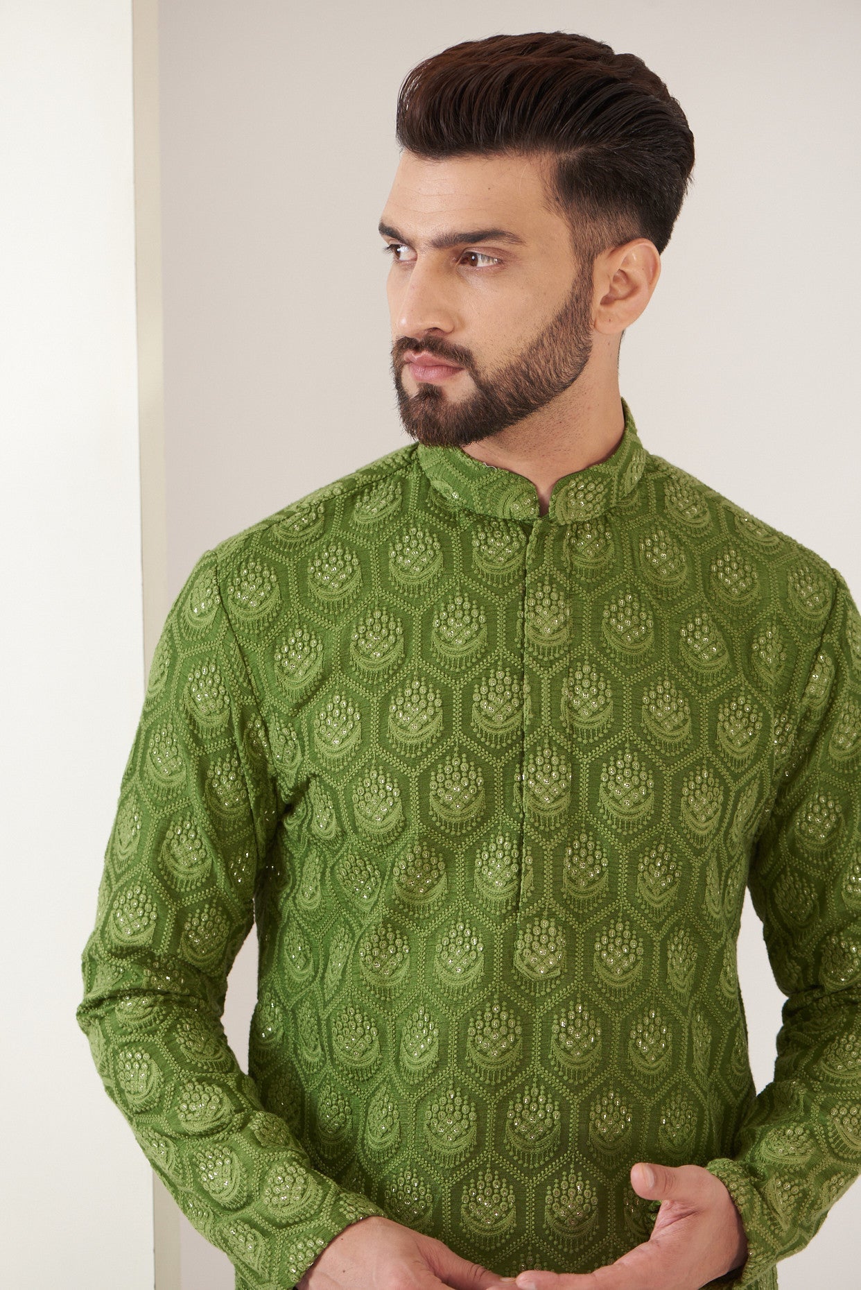 Royal green embroidred kurta - kasbahmen