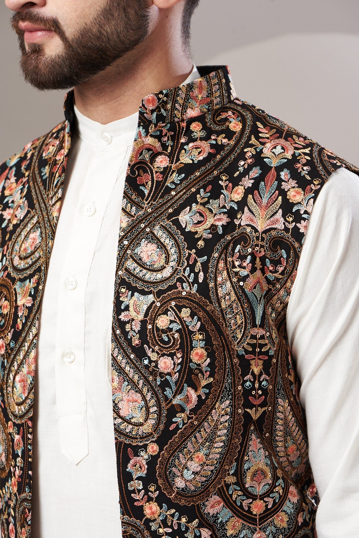 Formal kashmiri jamawar long jacket - kasbahmen