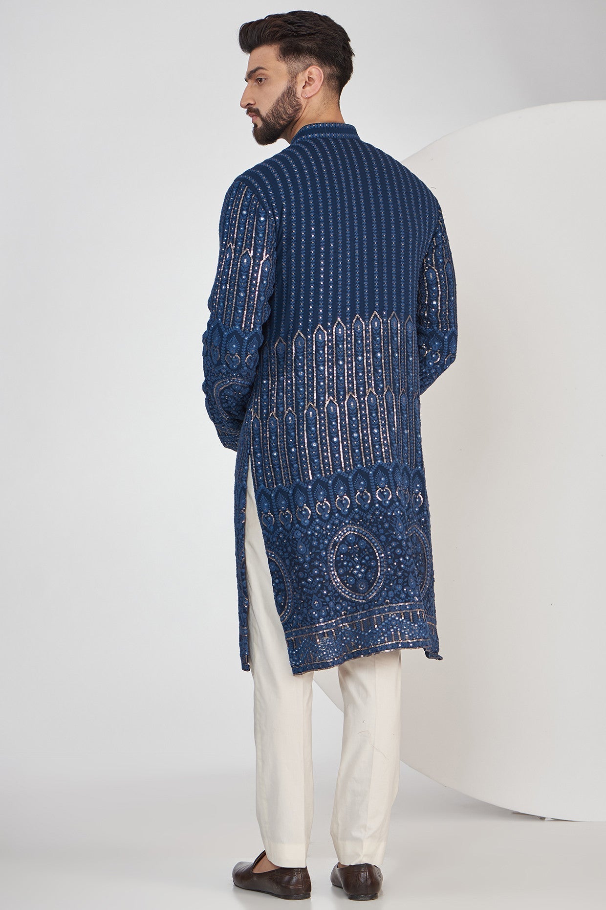 Navy Blue Embroidered Kurta - kasbahmen