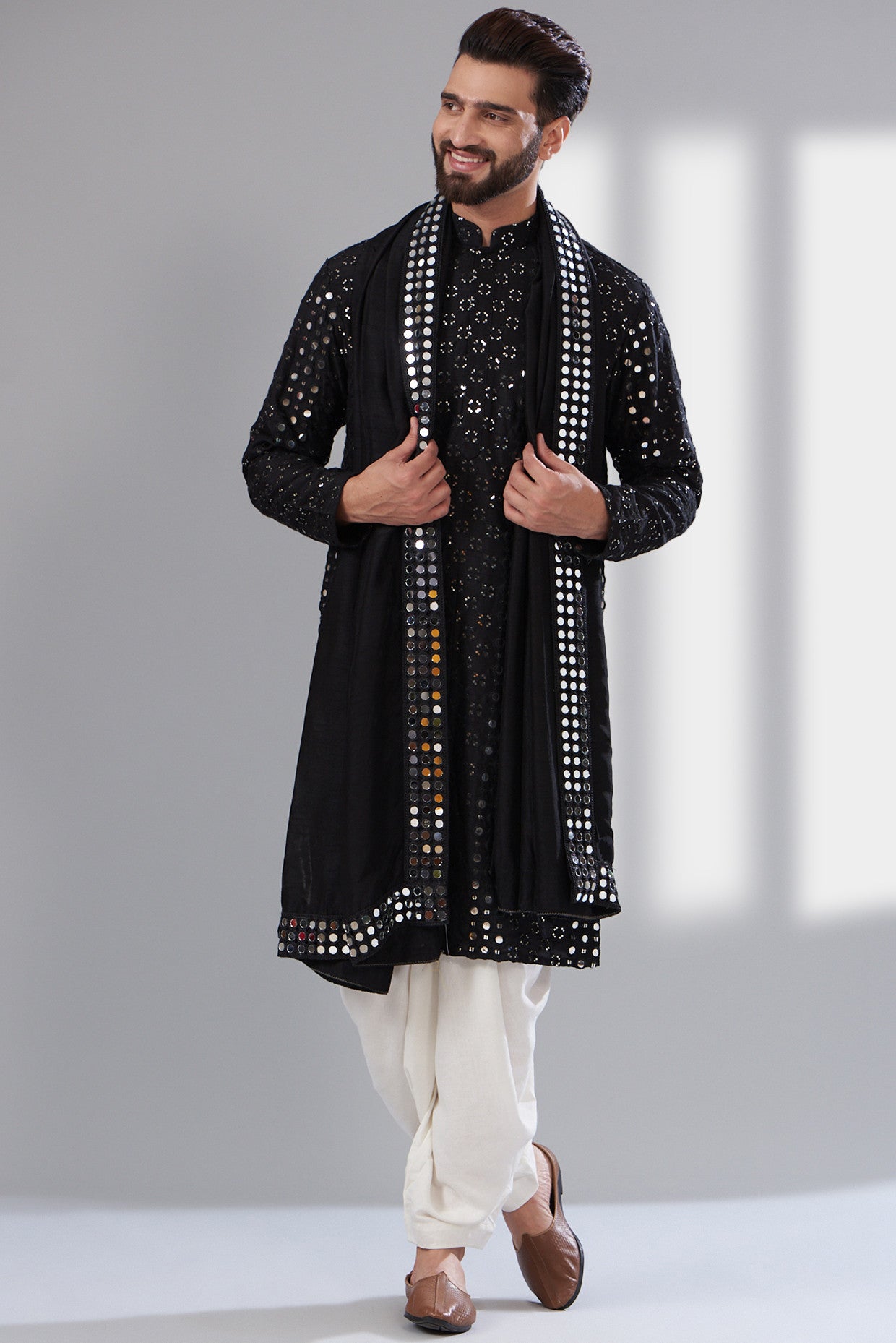 Signature Mirrorwork Kurta with stole - kasbahmen