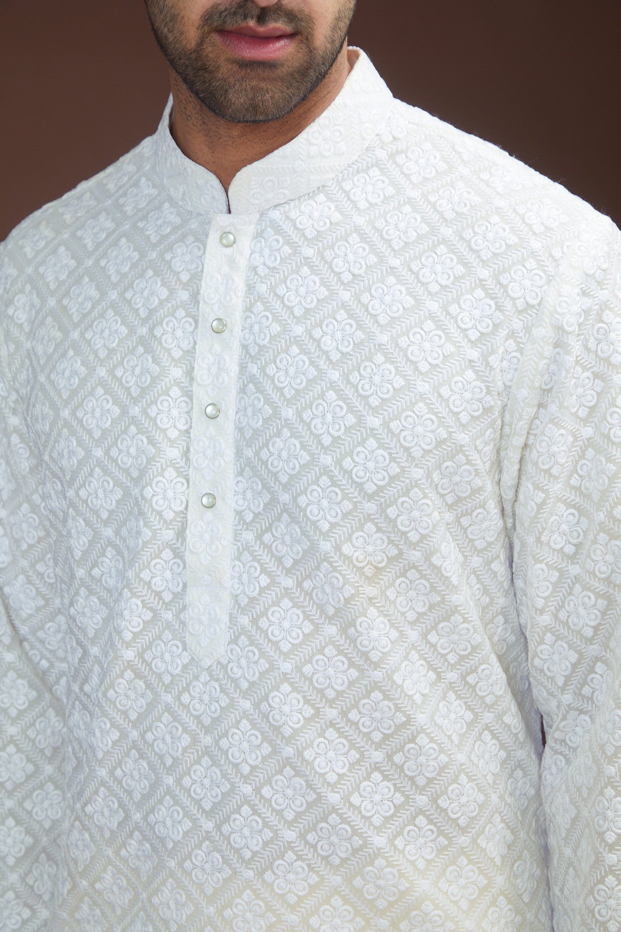 White chikankari kurta - kasbahmen