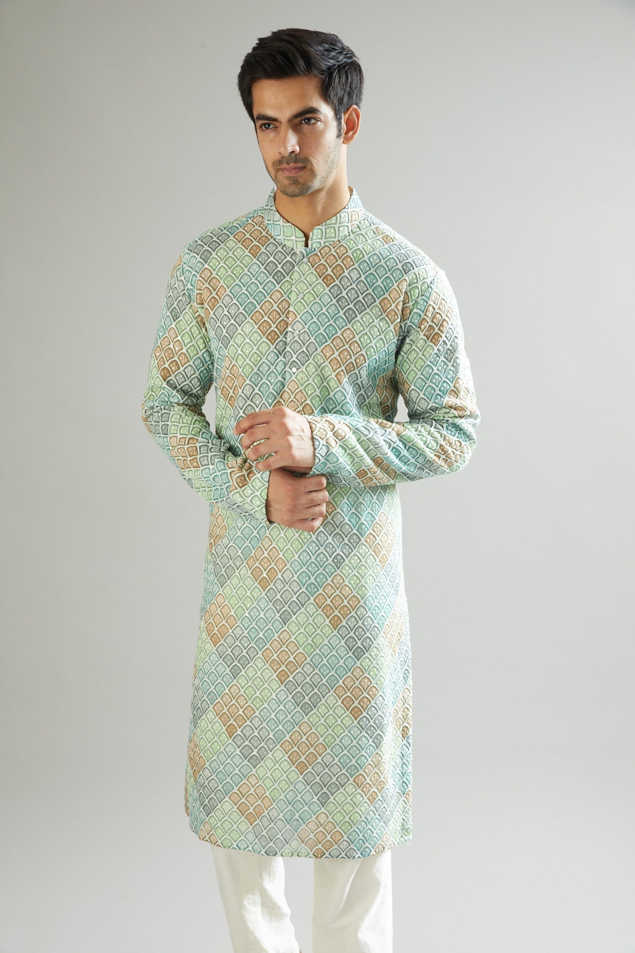 Emerald Green Embroidered Kurta - kasbahmen