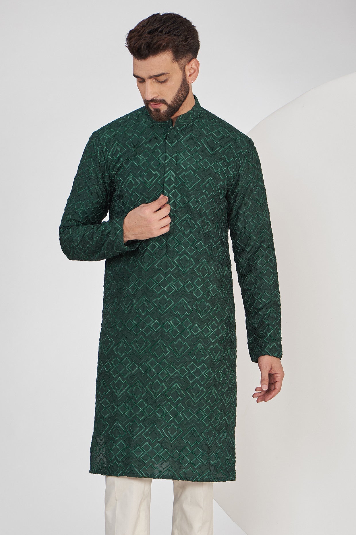 Bottle Green Geometrically Embroidered Kurta - kasbahmen