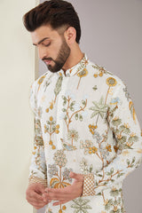 White Floral Embroidered Kurta - kasbahmen