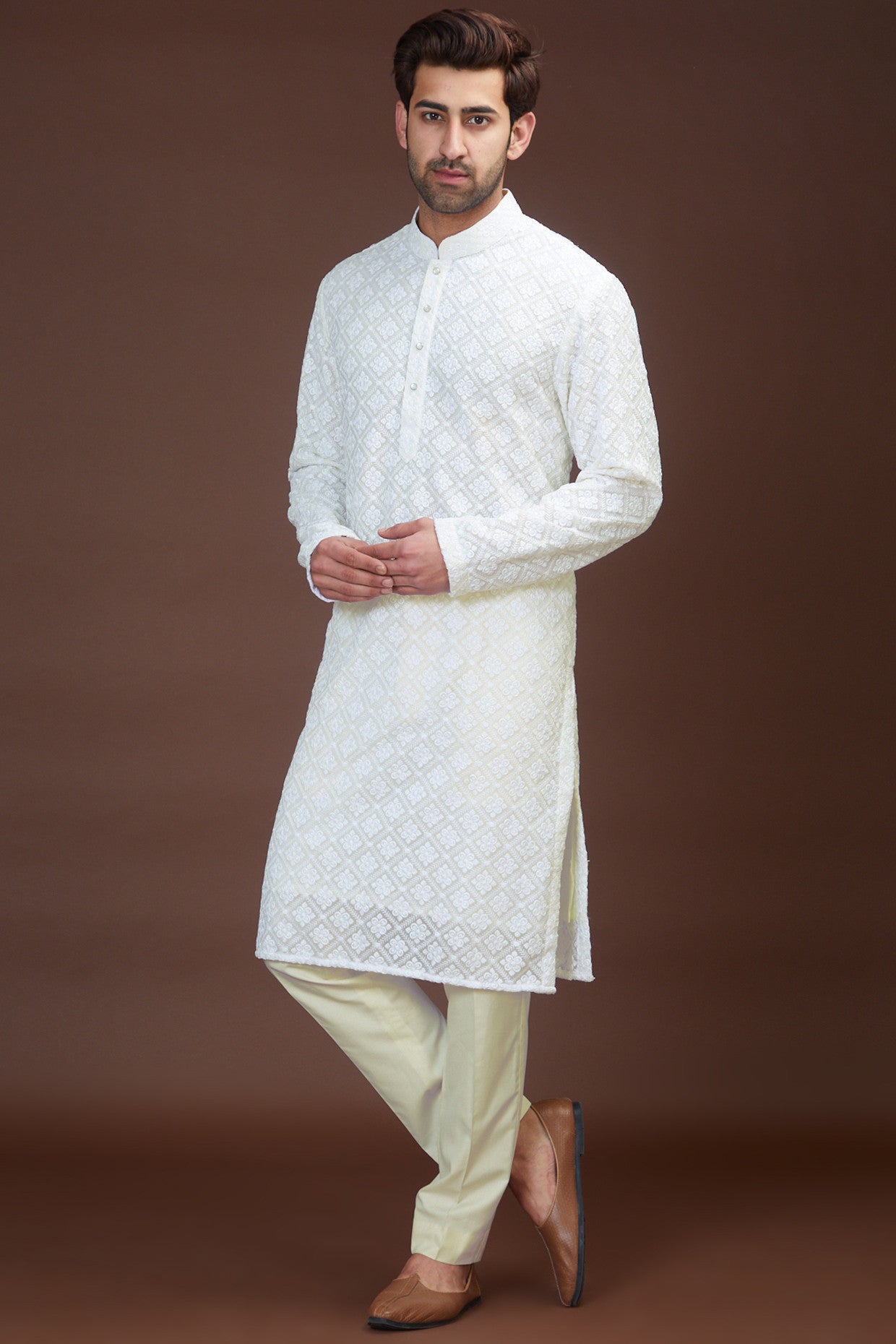 White chikankari kurta - kasbahmen