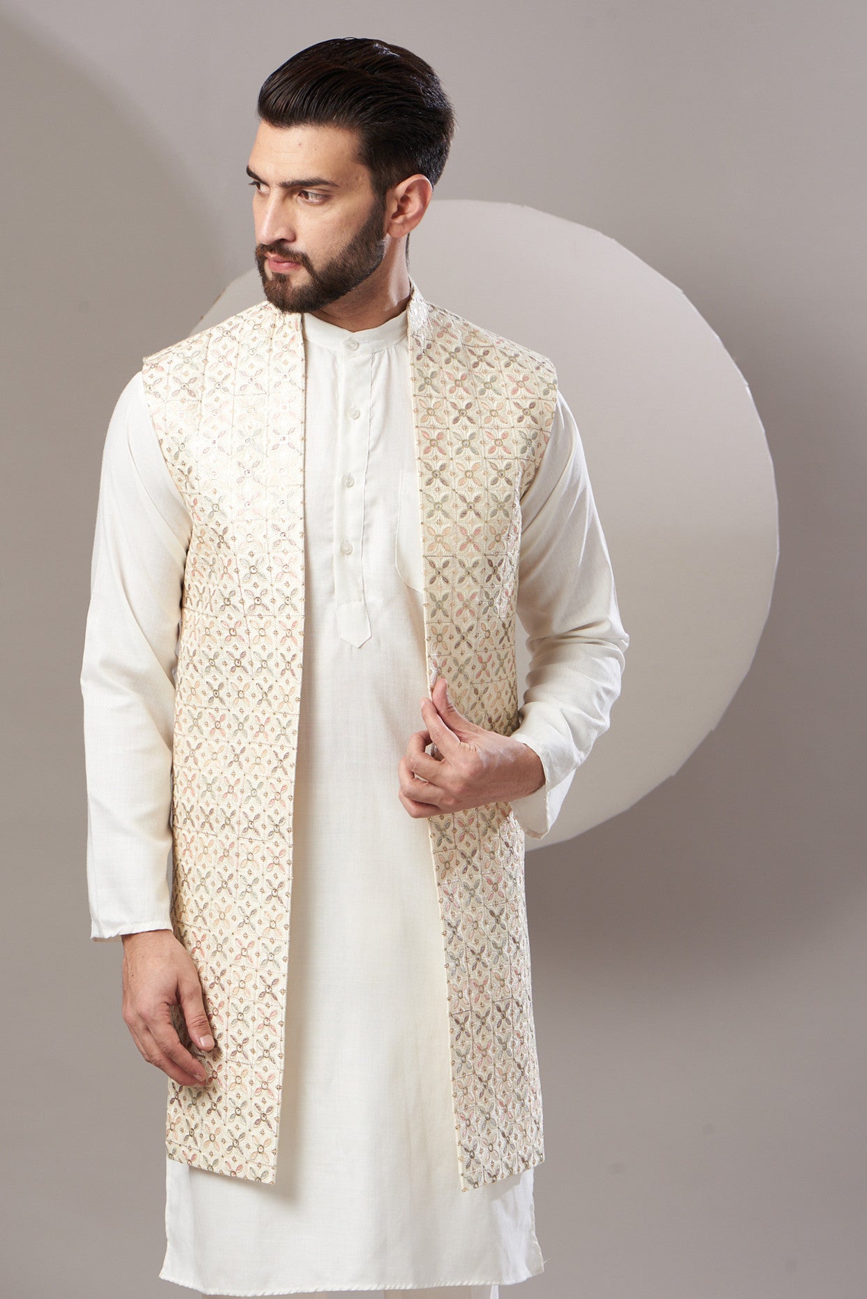 Formal Multi Embroidered open jacket - kasbahmen