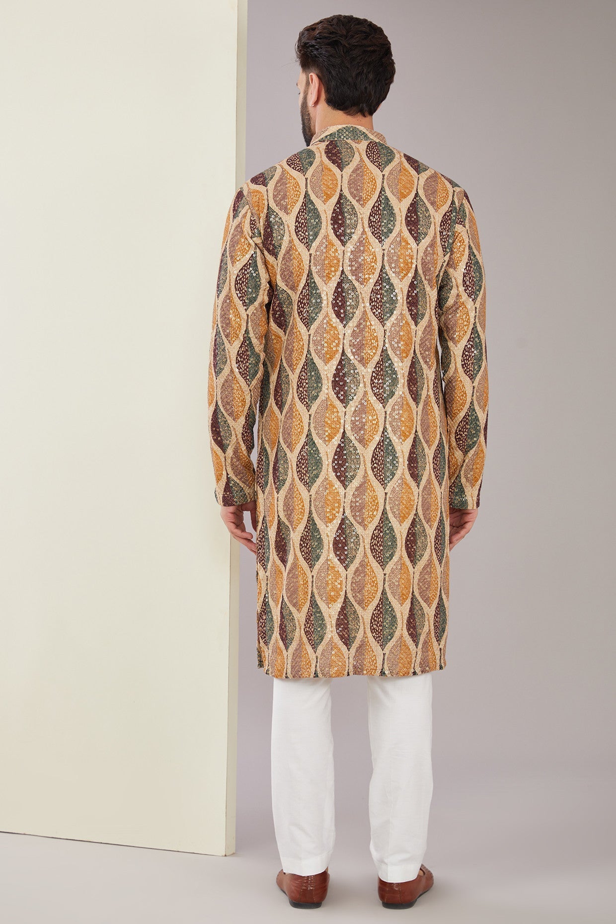 Floral Embroidered Kurta on Print - kasbahmen