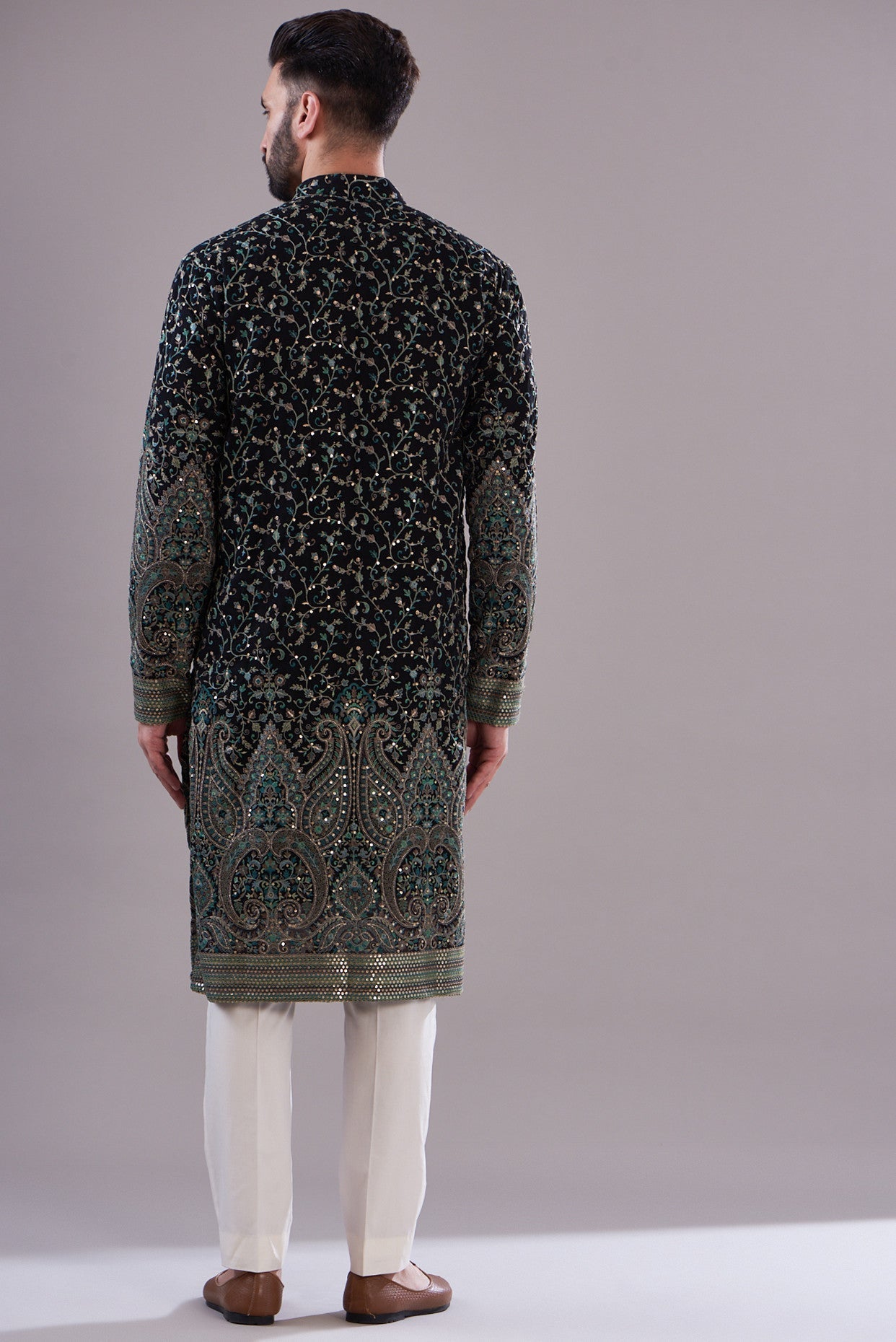 Black- green embrodried kurta - kasbahmen