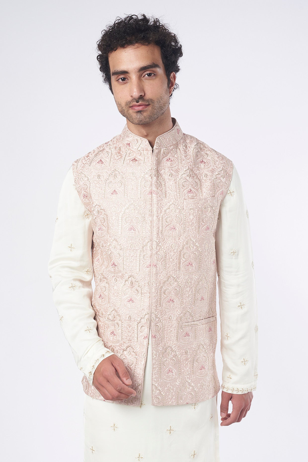 Mud Pink Silk Embroidered Bundi Jacket - kasbahmen