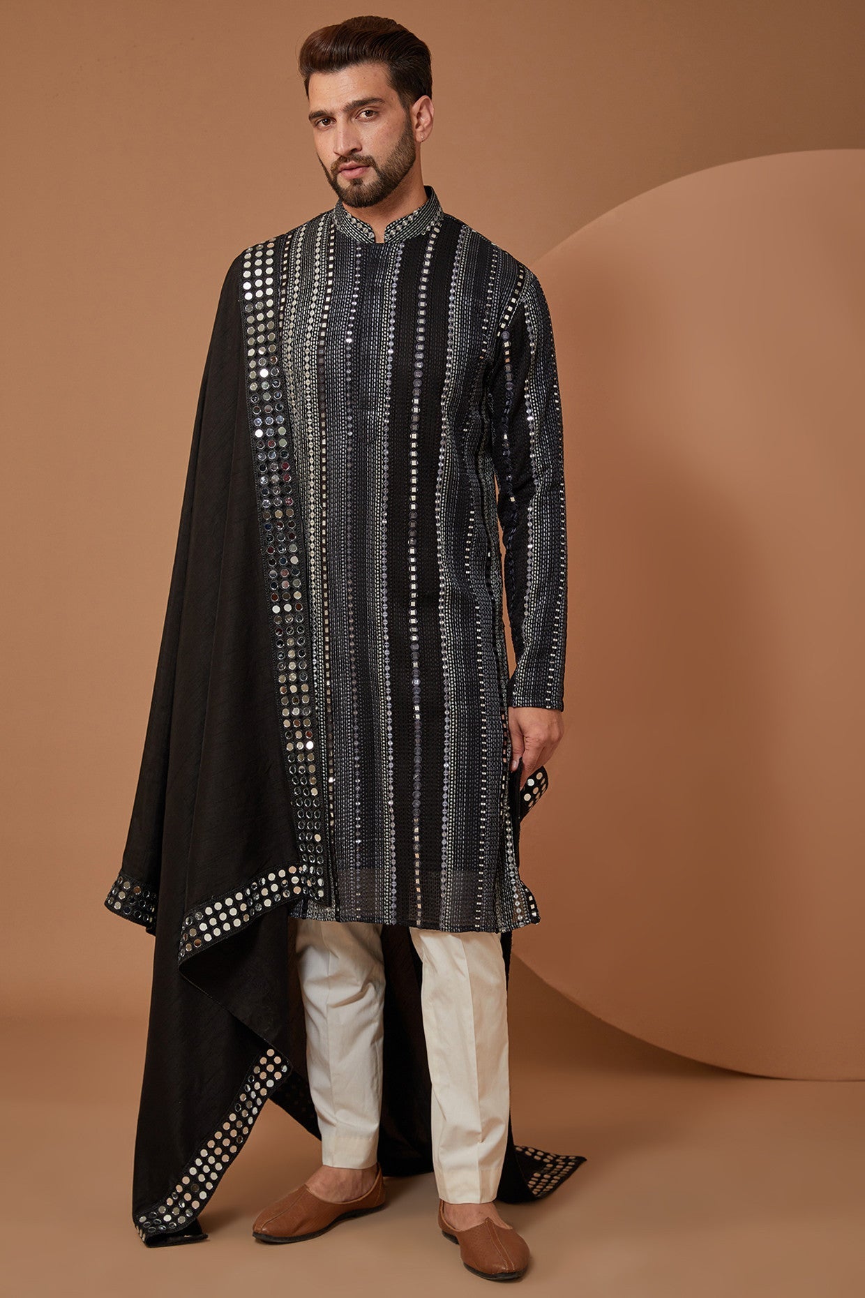 Black and Grey Mirrorwork Kurta - kasbahmen